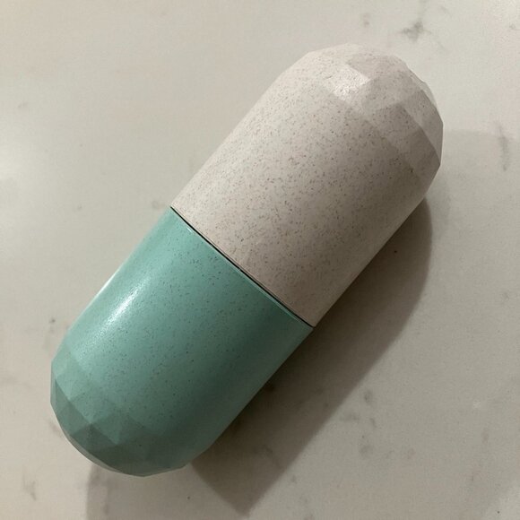 Modern Pill Holder - Picture 1 of 5